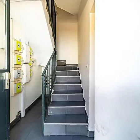 Le Cocoon-4pers Avec Mezzanine-cusset Apartment *